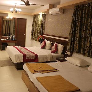 Suite Room